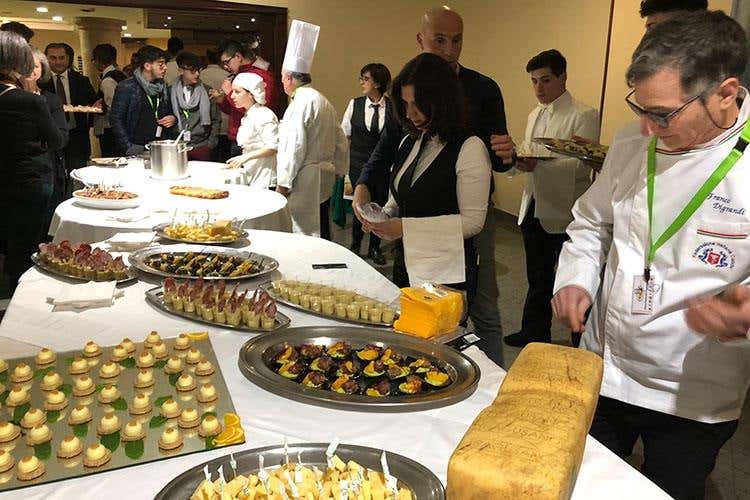 (Biodiversità e territorio prima di tutto 
al 35° Congresso dei Cuochi siciliani)