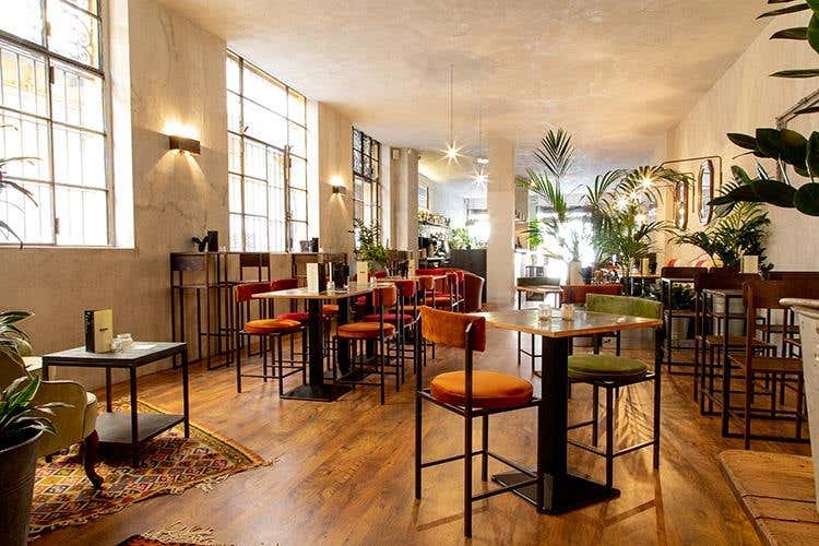 Gesto cocktail bar, Milano (Birre d'aria rivivono nella mixology
