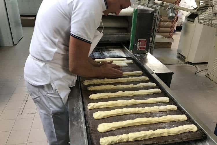 (Biscottificio Antonio Mattei 
Semplicità e tradizione dal 1859)