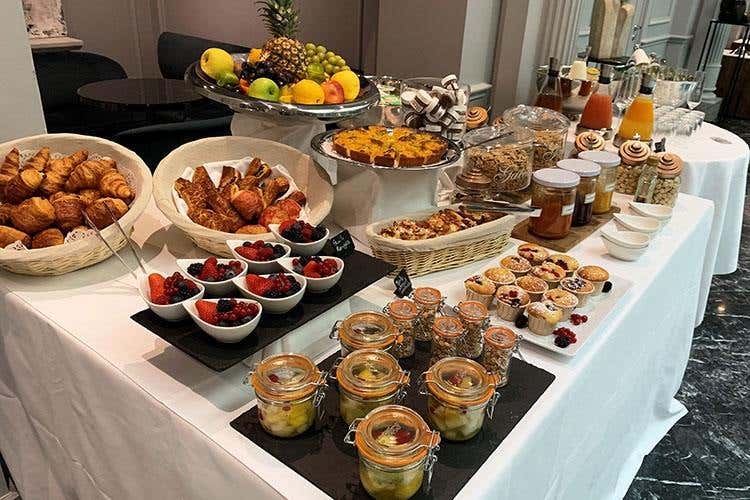 (Boscolo Lyon 
Ristrutturazione a 5 stelle)