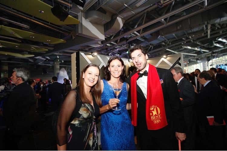 Camilla Lunelli con Massimiliano Alajmo e la moglie Mariapia