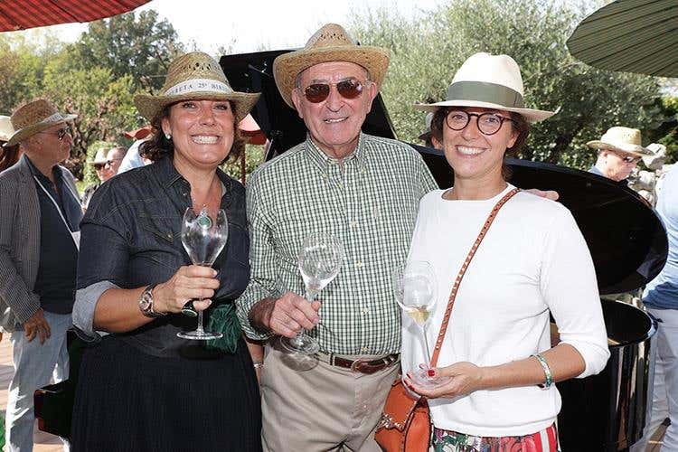 Carmen, Vittorio e Francesca Moretti (Buon compleanno a L'Albereta 
Il sogno di Carmen Moretti dopo 25 anni)