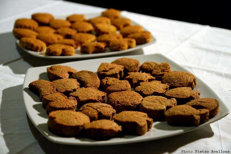 Dolci a base di farina di maracuoccio - foto Pietro Avallone