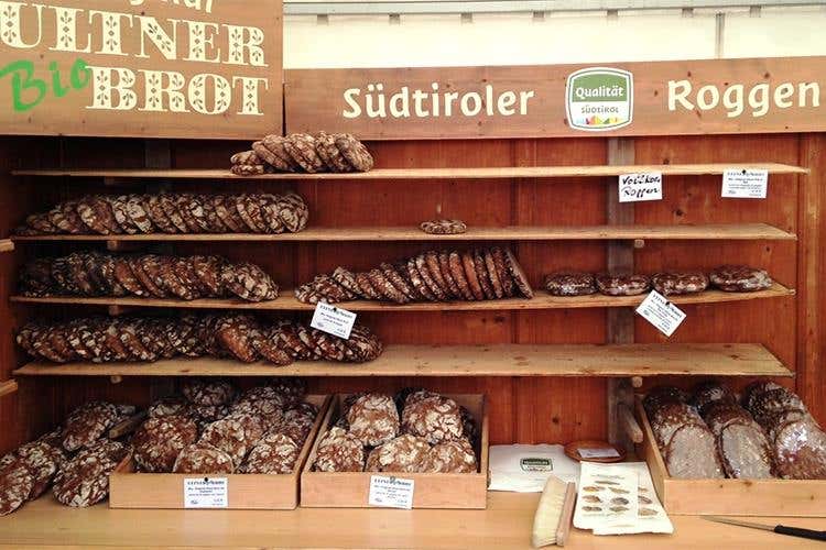 Il pane del panificio Ultner Brot di Santa Valburga in Val d'Ultimo