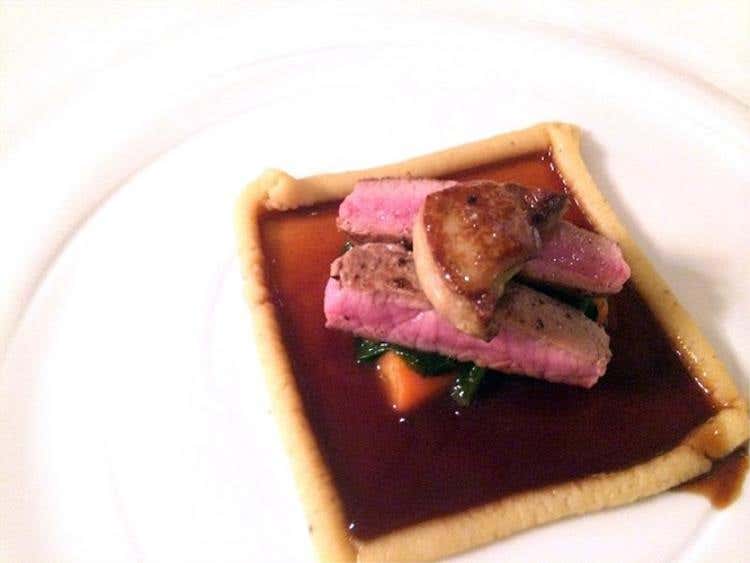 Primo taglio di Marco Martini, patate affumicate e foie gras