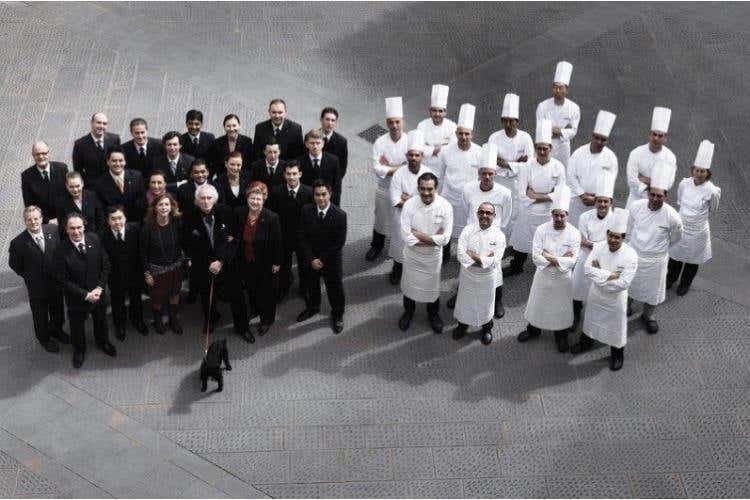 lo staff dell'enoteca