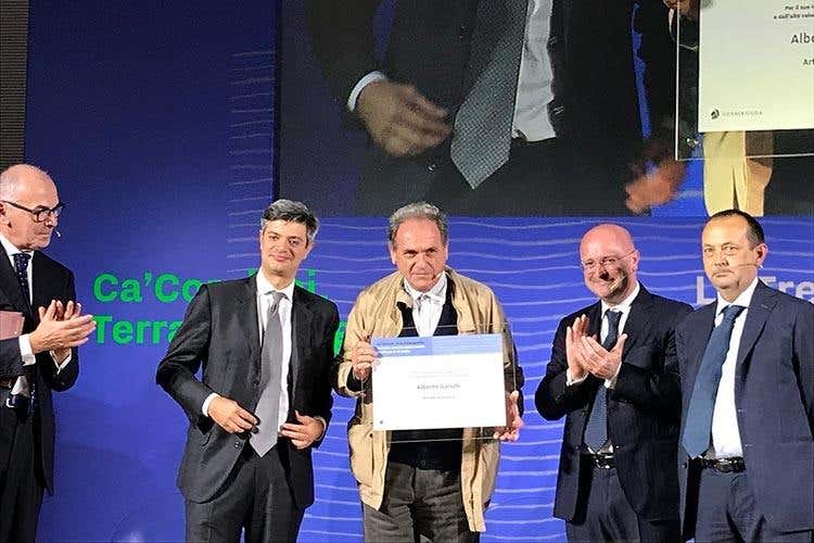 Alberto Garutti (Ca' Corniani Terra d'avanguardia 
Alberto Garutti vince il concorso)