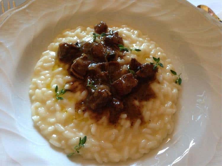 Risotto con piccione e Salsa di fegatini al timo 