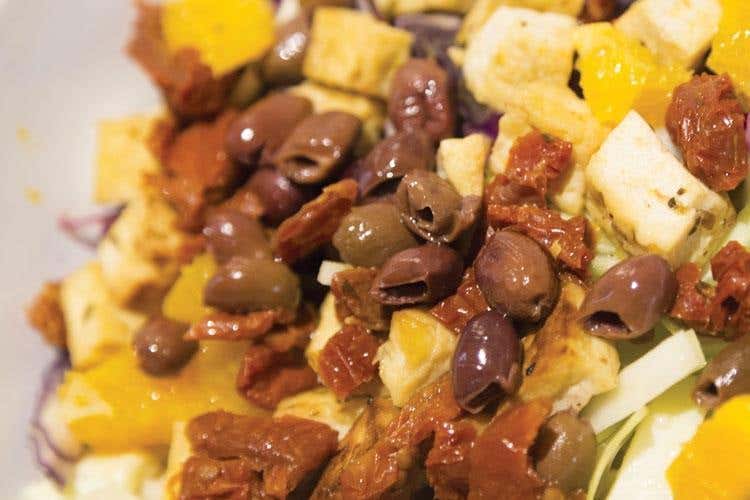 Cubetti di tofu alla piastra (Caffè della Piazza a Osimo 
Iosilito Gioacchini si racconta)