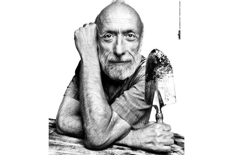 (Calendario Lavazza 
17 scatti per lo sviluppo sostenibile)