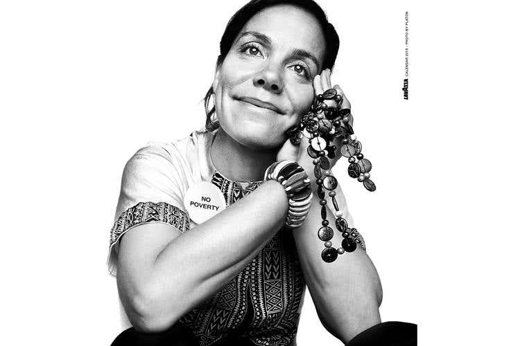 (Calendario Lavazza 
17 scatti per lo sviluppo sostenibile)