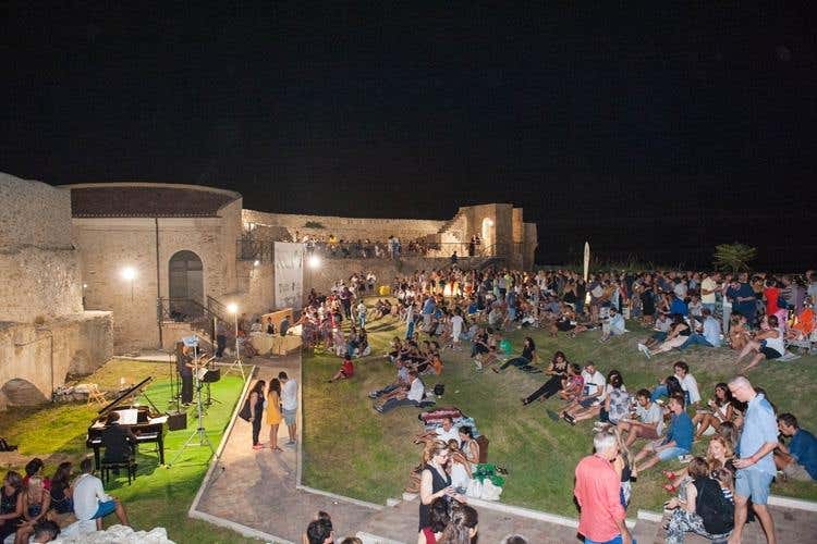 (Calici di stelle, 18ª edizione 
Un successo crescente in tutta Italia)