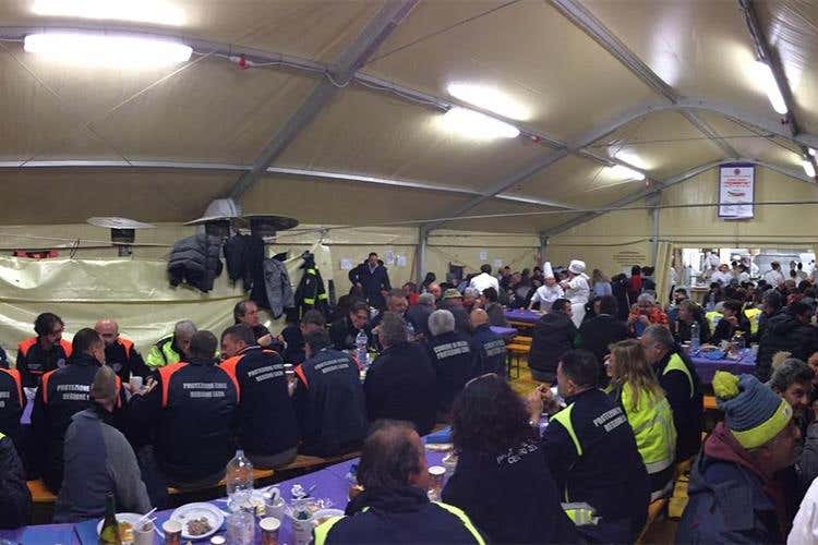 Calore e convivialità ad Amatrice 
Fic in cucina per la cena di Natale