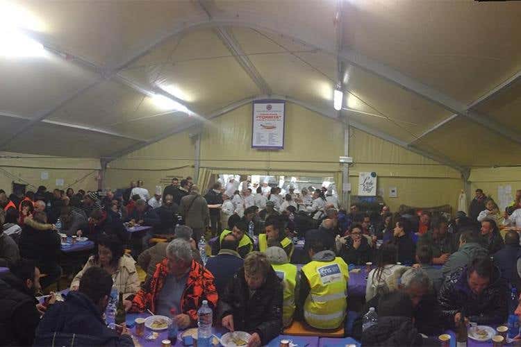 Calore e convivialità ad Amatrice 
Fic in cucina per la cena di Natale