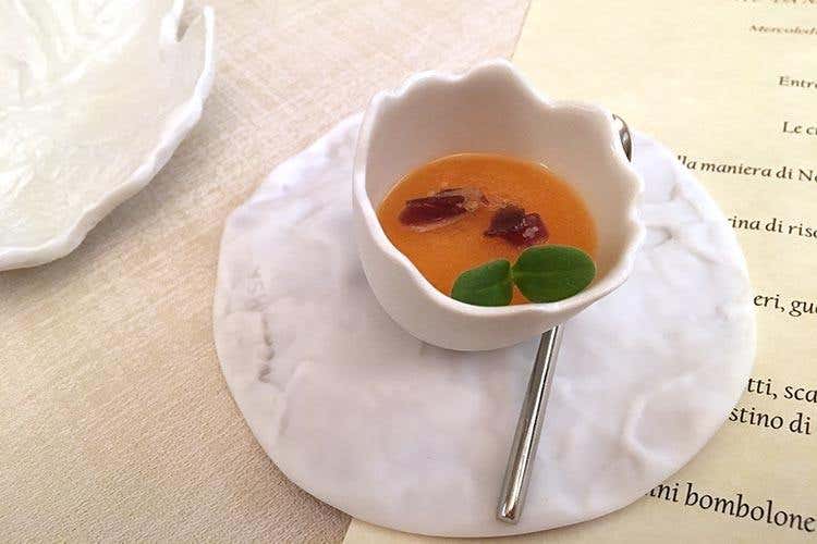 Entrée di benvenuto - Cambia la location ma resta la qualità 
La cucina di Nadia ora in Franciacorta