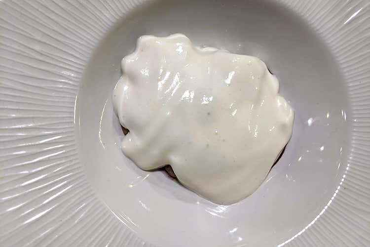 Castagne affumicate nel Graa, mosto selvatico e spuma di Bitto - Gianni Tarabini (La castagna lariana si racconta 
nei piatti dei cuochi Euro-Toques)