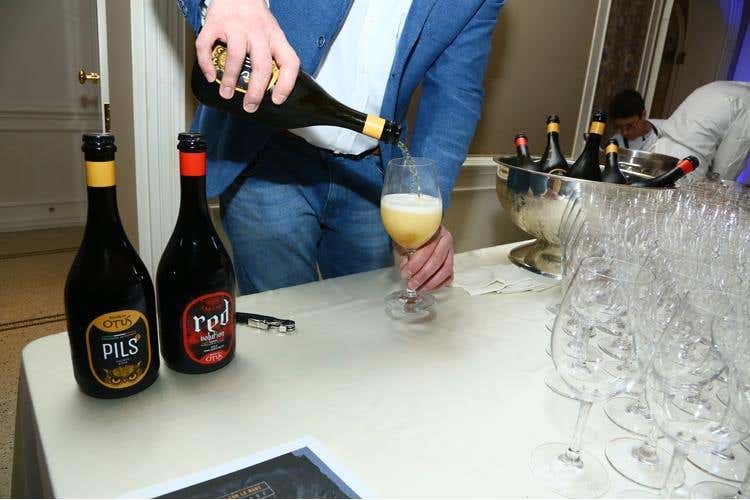 (Cena di gala con 16 stelle Michelin 
Il Premio IaT celebra la Cucina italiana)