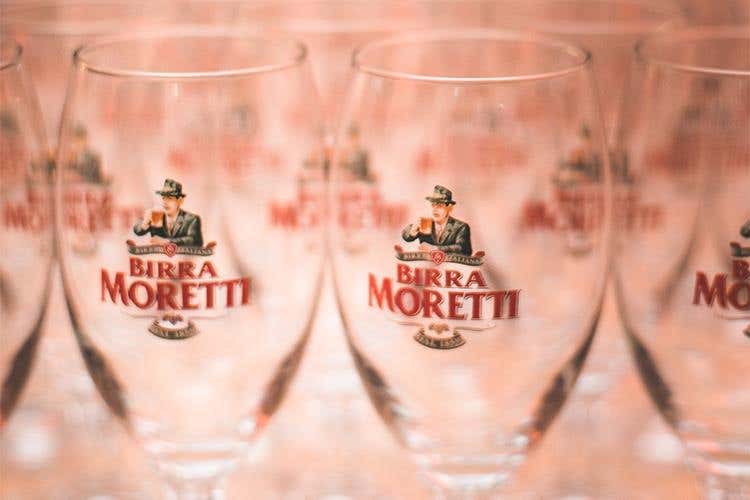 (Cena di gala con 16 stelle Michelin 
Il Premio IaT celebra la Cucina italiana)