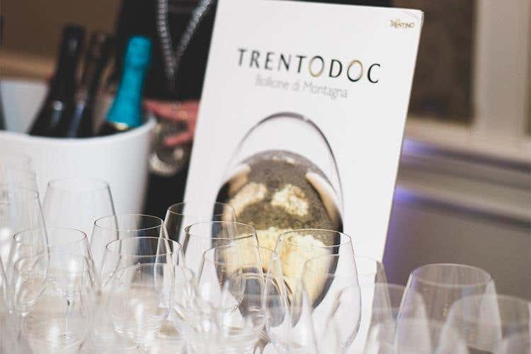 (Cena di gala con 16 stelle Michelin 
Il Premio IaT celebra la Cucina italiana)