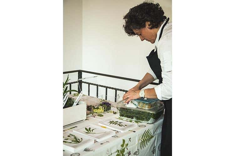 Cento ospiti alla cena delle intolleranze per il menu di Sadler, Arrigoni e Molon