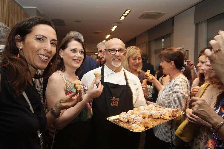 (Chic'n Quick compie 10 anni 
Grande festa alla trattoria di Sadler)