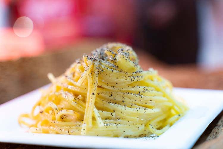 (Cibo di strada al coperto 
Quattro giorni di eventi a Roma)