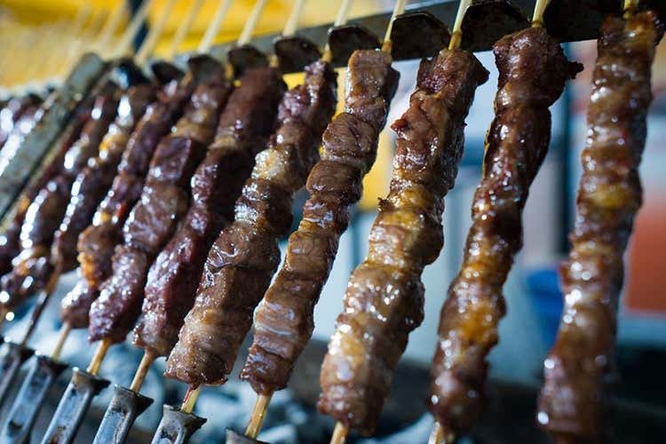 (Cibo di strada al coperto 
Quattro giorni di eventi a Roma)