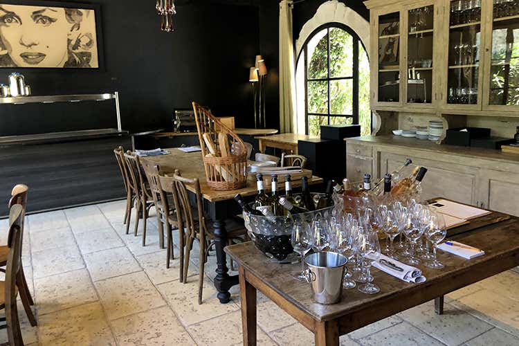 (Cicada, la Camargue ai fornelli 
Cucina creativa da poco stellata)