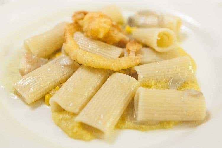 Moccolotti cipolla rossa piatta di Pedaso, baccalà e crema di granturco (Cipolla Rossa di Pedaso 
Dalle Marche nuovo Presidio Slow Food)