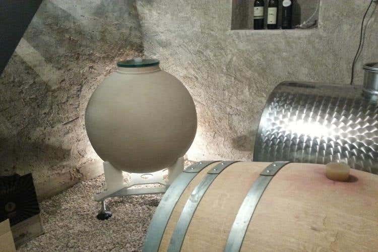 Clayver, nuovo sistema modulare 
per ottimizzare gli spazi in cantina