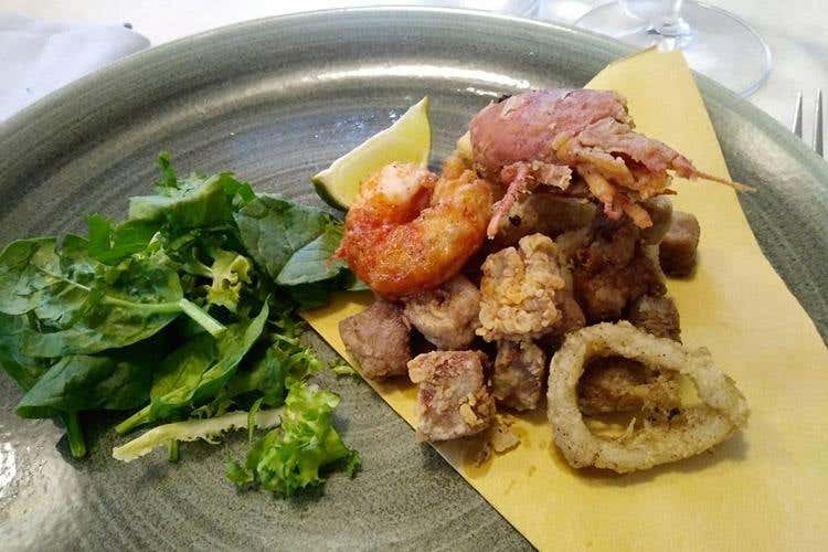 Pranzo tipico a Palazzo (Club Med, l'altra faccia della medaglia 
Un'opportunità di crescita professionale)