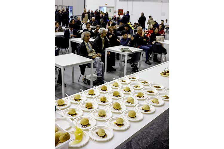 (Come si cucina il Panettone? 
Le proposte dei soci Euro-Toques)