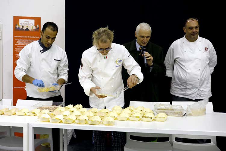 (Come si cucina il Panettone? 
Le proposte dei soci Euro-Toques)