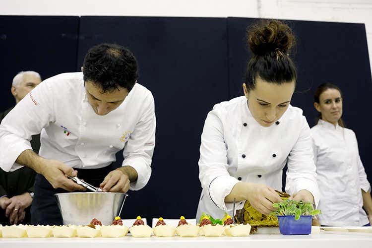 (Come si cucina il Panettone? 
Le proposte dei soci Euro-Toques)