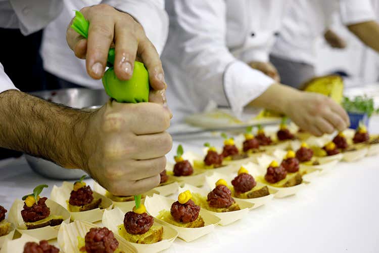 (Come si cucina il Panettone? 
Le proposte dei soci Euro-Toques)