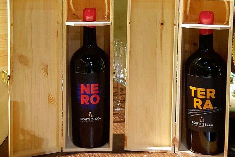 (Conti Zecca festeggia un anno di Rodinò 
La volontà è raccontare il Salento del vino)