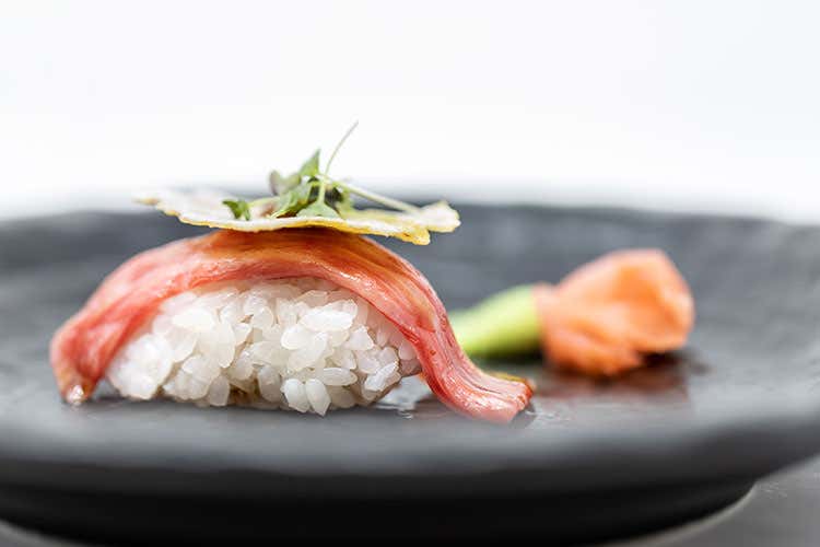 Sushi - foto: Fvsion (Cortina, menu d'autore a domicilio 
per cene gourmet senza fatica)