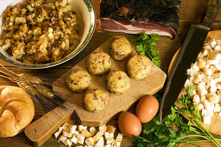 I canederli - foto: www.bandion.it (Cortina, menu d'autore a domicilio 
per cene gourmet senza fatica)