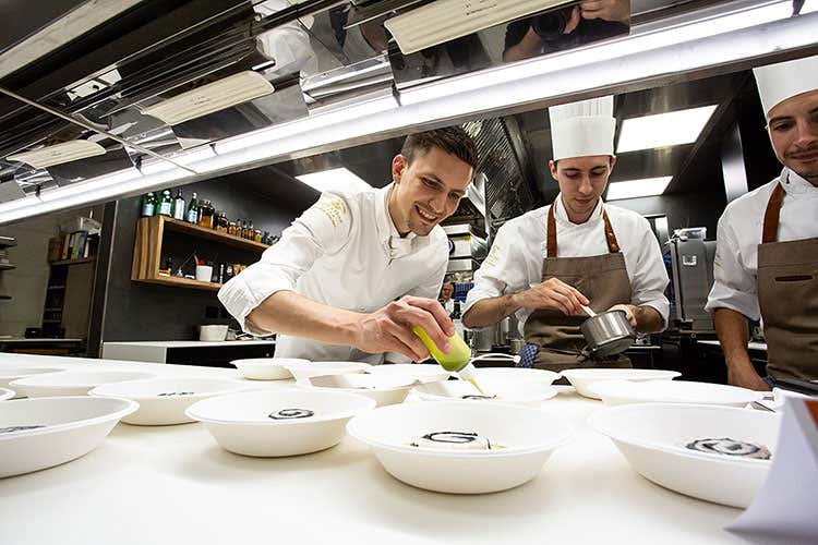 (Courmayeur, l’Hotel Royal 
Apre l’estate in grande stile)