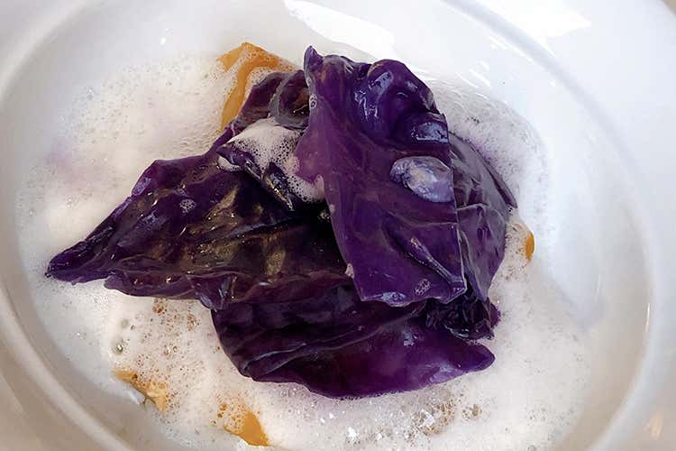 Zucca confit, nocciola, cavolo e salsa al latticello - Riccardo Escalante (Cuochi uniti per Cascina Cattafame )