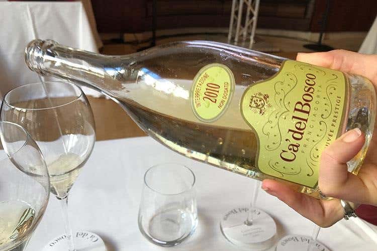Cuvée Prestige compie dieci anni Da Ca' del Bosco un Franciacorta iconico VIDEO