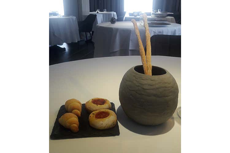 (Da Poggio Antico a Casa Perrotta 
Cucina moderna... in famiglia)