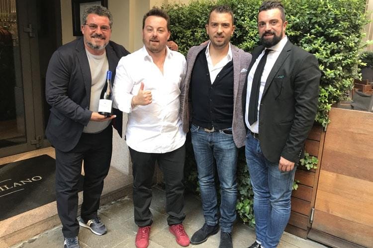 Davide Lorenzi, Luca Gardini, Marco Tonelli e Massimo Lorenzi (Dado, il Sangiovese di Romagna
che promuove il territorio )