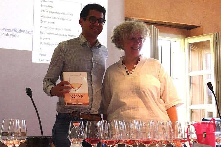 Sebastiano Spagnoletti (Castel del Monte) ed Elizabeth Gabay (Dal lago di Garda al mondo intero 
Un altro passo per dare dignità ai rosati)