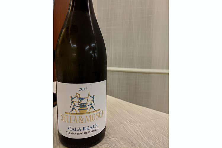 Sella & Mosca Vermentino di Sardegna Cala Reale, il vino degustato durante la manifestazione Incontri Enogastronomici Regionali (Dal Torbato all'Anghelu Ruju 
Sella e Mosca, 120 anni dopo...)