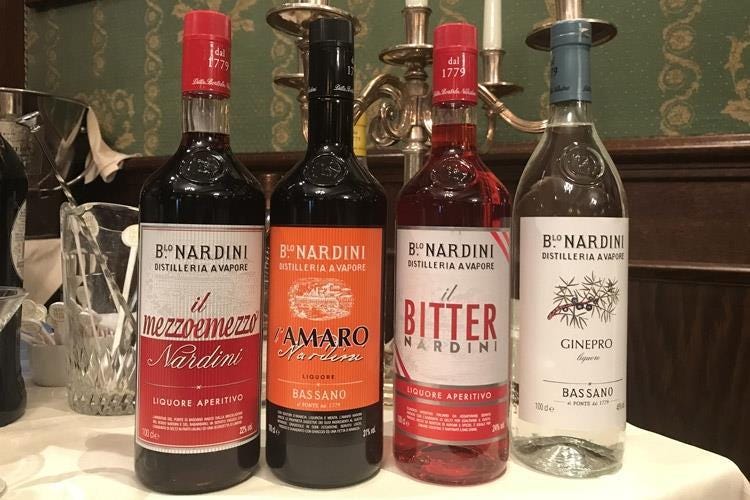Pronti per il bere mix (Distilleria Nardini, una tradizione 
che si evolve da 240 anni)