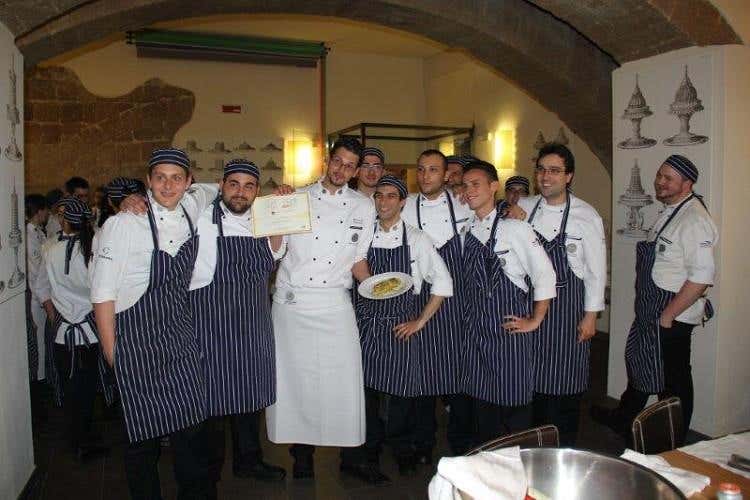 Riccardo Fanucci con gli studenti della Boscolo Etoile Academy