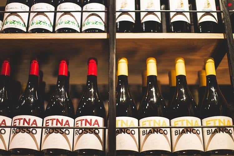 (Eccellenze siciliane in tavola a Milano 
Fud Bottega Sicula apre sui Navigli)