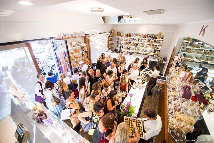 Ernst Knam, 25 anni di pasticceria 
Ad omaggiarlo anche il Maestro Marchesi (foto: Gabriele Basilico)