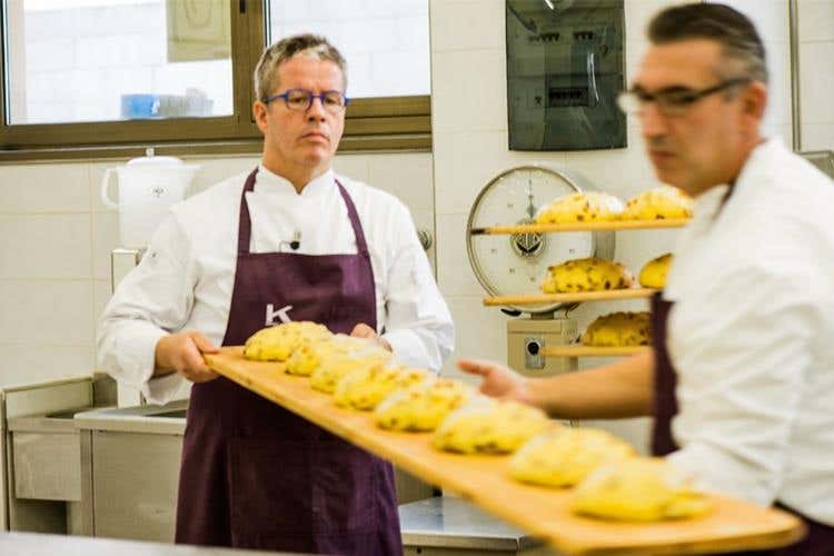 Ernst Knam svela i segreti 
del suo panettone classico